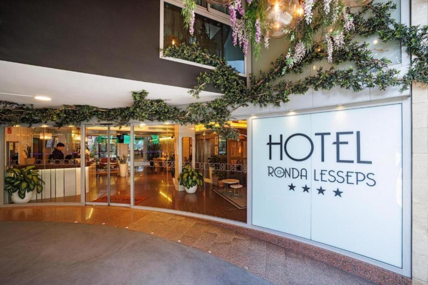 Hotel Ronda Lesseps — Fotos 1